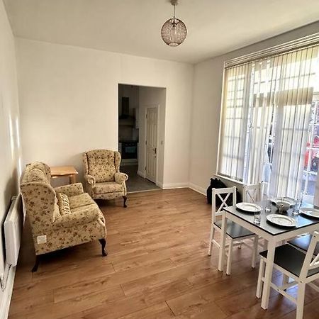 Leicester Spacious Flat With Free Parking Εξωτερικό φωτογραφία
